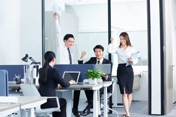 年度經(jīng)營計劃：聚焦核心業(yè)務(wù)，提升核心競爭力