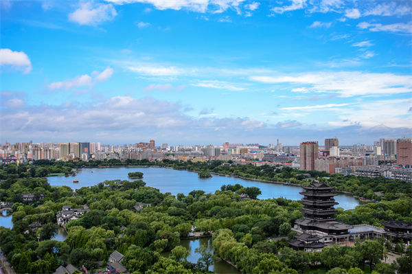企業(yè)效益下滑，濟(jì)南企業(yè)管理咨詢?nèi)绾尉珳?zhǔn)診斷并逆勢破局？