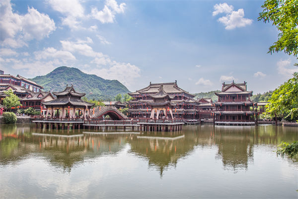 制造業(yè)管理分析：短劇基地狂飆，誰是下一個橫店？