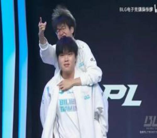 米西奇力挺,全力冲刺,结果未定,百家乐平台,在线百家乐,游戏投注,百家乐娱乐,在线平台,真人百家乐